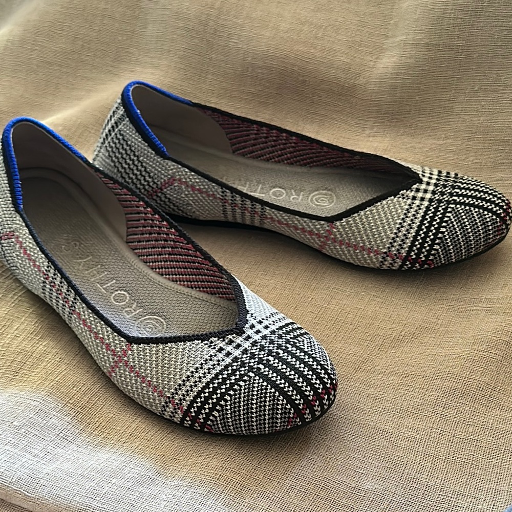 Rothy’s The Flat Grey Glen Plaid Round Toe Flats Sz 5